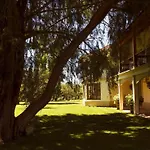 La Perla Hotel