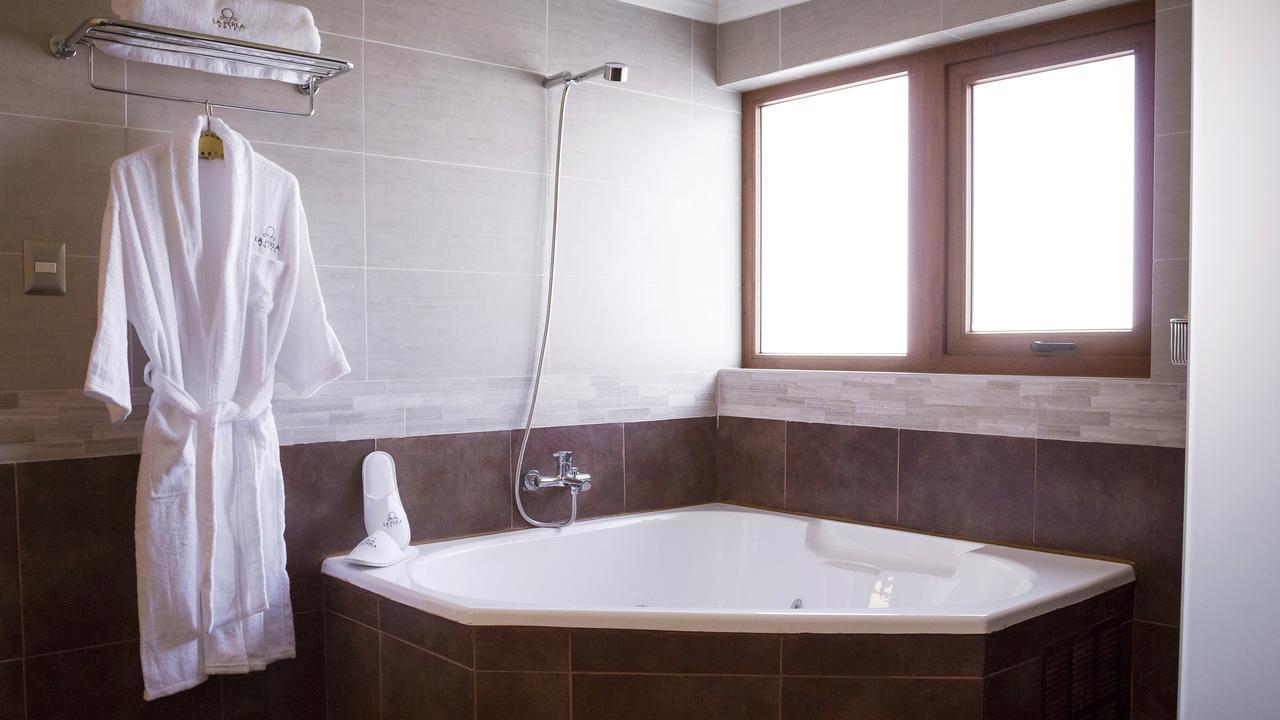 La Perla Hotel 3*